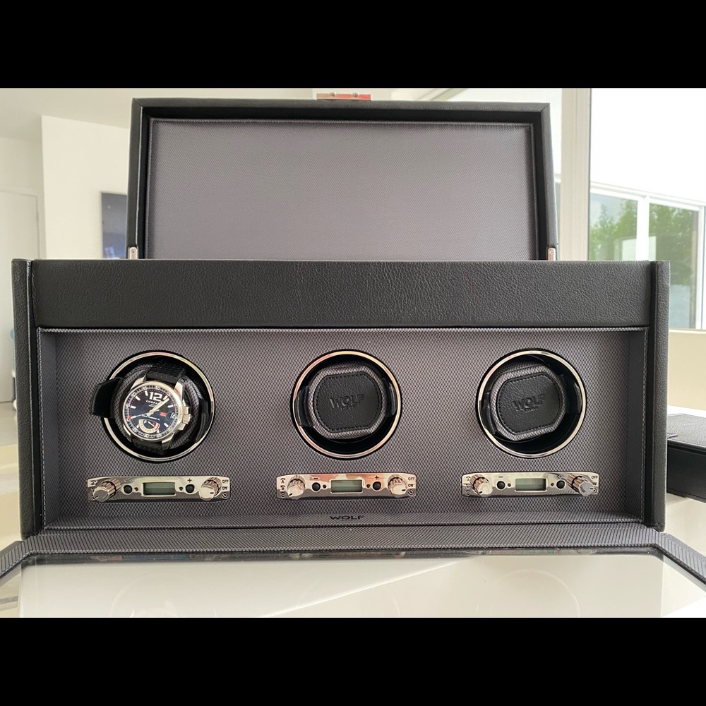 Triple Rotor Box with Storage - Picture 6 of 7